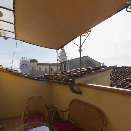 아파트 Loft Elegance